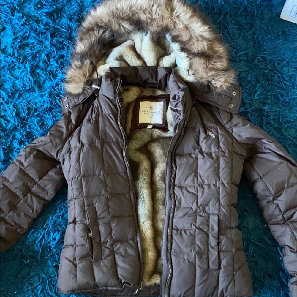 Abercrombie & Fitch fur jacket